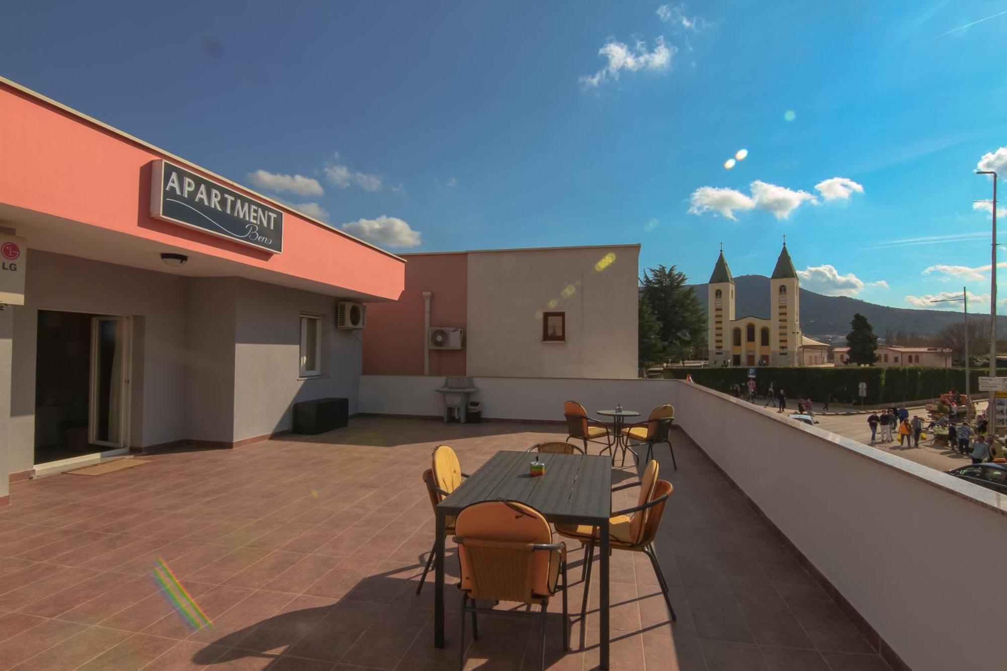 Apartment Beno Medugorje Bagian luar foto